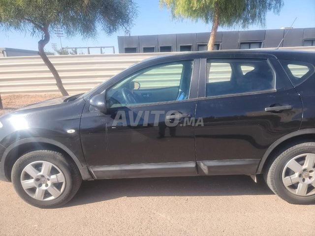 نيسان قاشقاي ديزل مانويل 2011 في آسفي