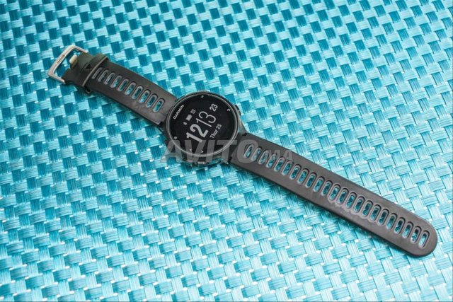 Garmin Forerunner 735 XT