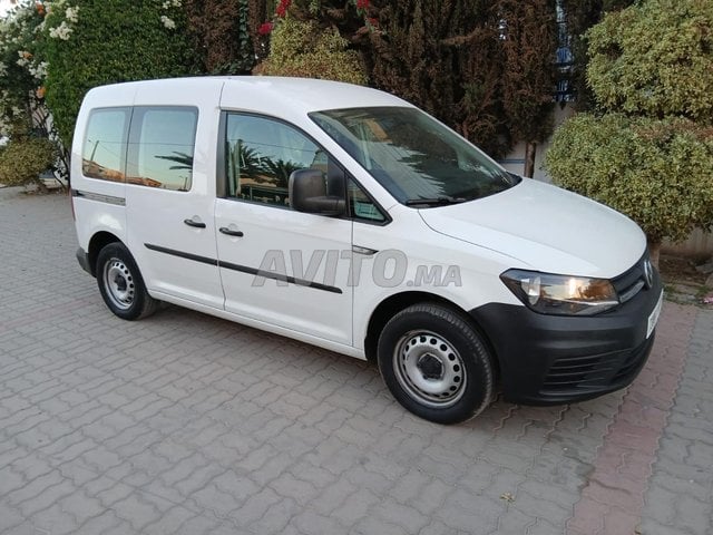 Volkswagen Caddy Diesel Manuelle 2021 à Agadir