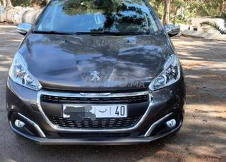 Vente d'une peugeot 208 diesel