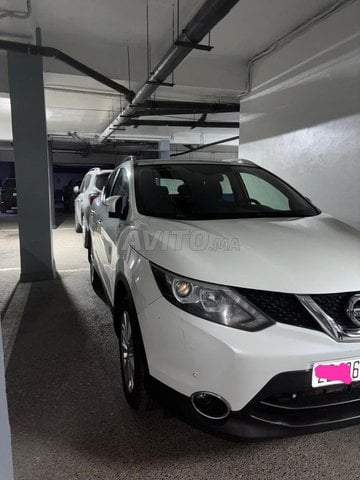 بيع نيسان قاشقاي