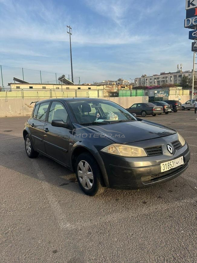 Mégane 2 casquette 2005