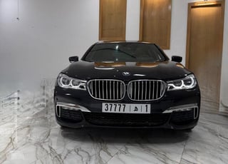 BMW Série 750 Essence Automatique 2018 à Rabat