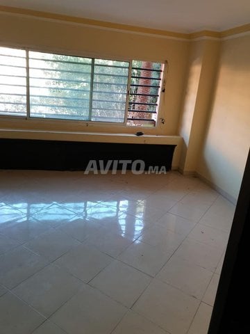 مكتب للإيجار