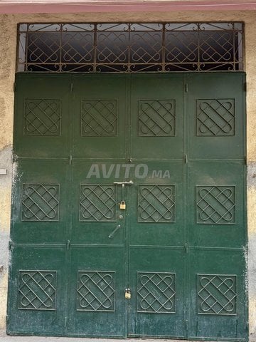 مرآب للإيجار للتخزين