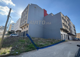 أرض للبيع منزل بالقرب من مالاباطا