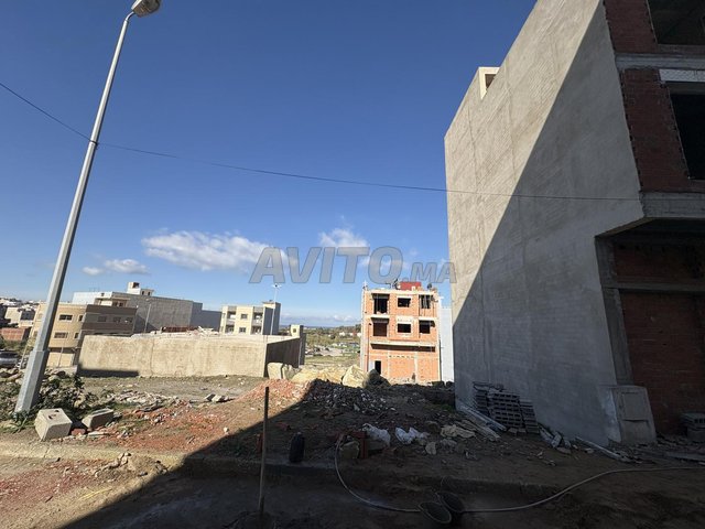 Terrain pour maison quartier calme près de Malabata