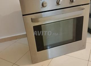 Four encastrable Zanussi