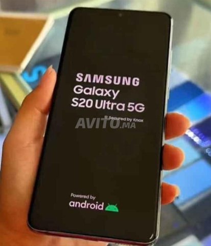 Samsung s20 ultra LTe 128GO Ram 12GO