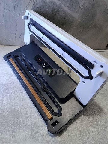 آلة تفريغ الهواء الغذائية سيلفركريست