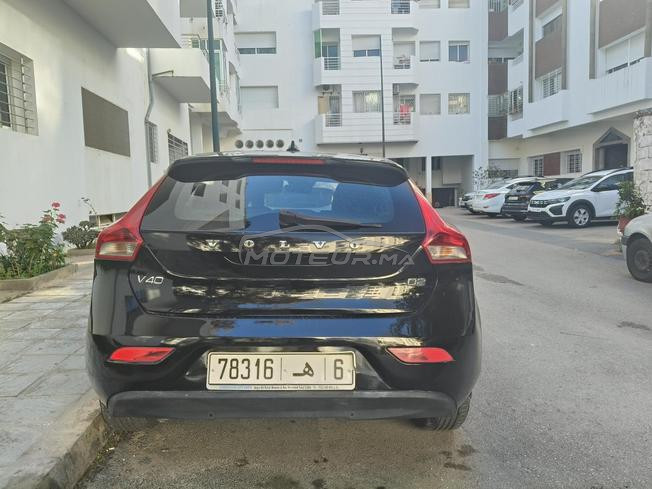 Volvo v40 2d