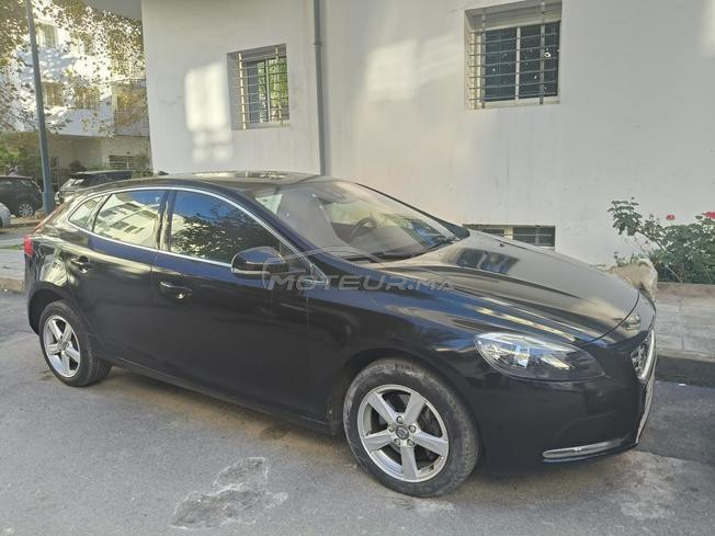 Volvo v40 2d
