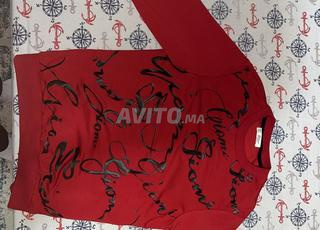 كنزة جيومي مقاس ل بحالة جيدة