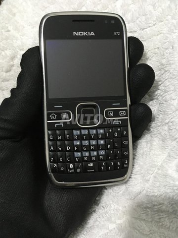 Nokia E72 bon état