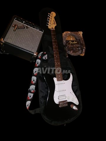 طقم جيتار كهربائي أصلي كامل