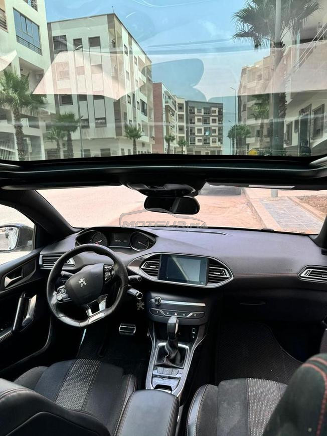 Peugeot 308 Essence Automatique 2018 à Berrechid