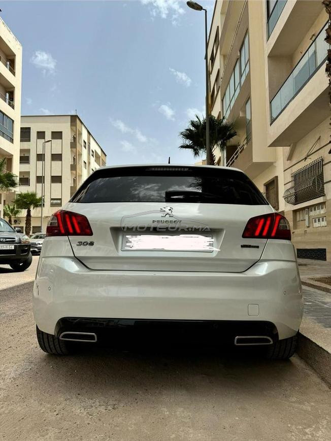 Peugeot 308 Essence Automatique 2018 à Berrechid