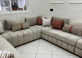 صالون حسب الطلب 1100 درهم للمتر