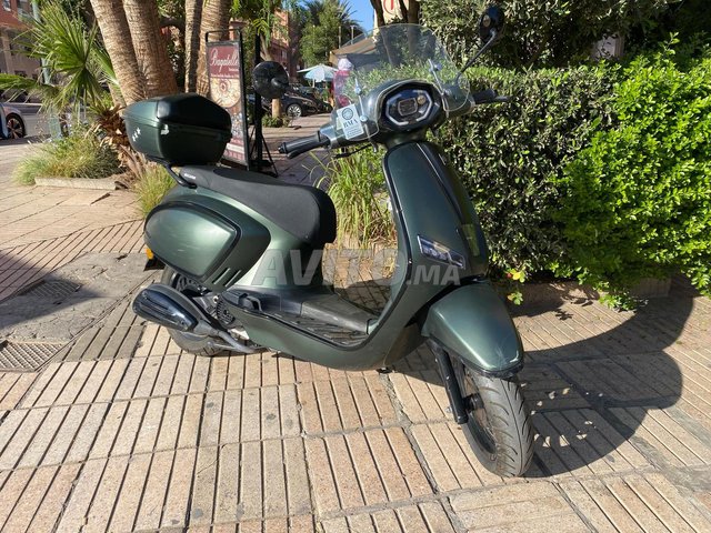 Beau scooter Bécane 2025