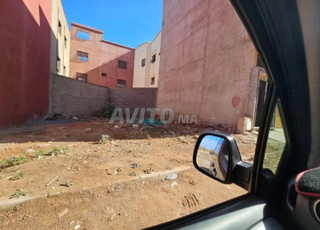 Superficie de la parcelle 119 mètres