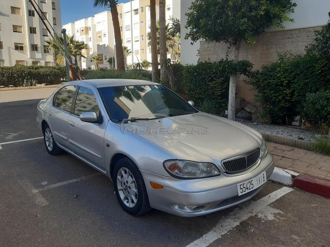 Nissan maxima