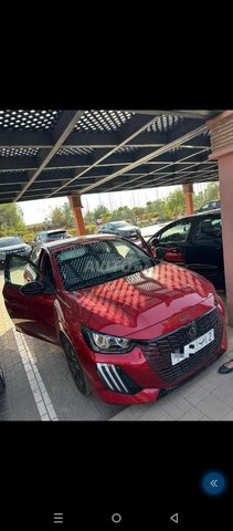 Peugeot 208 Diesel Manuelle 2024 à Salé