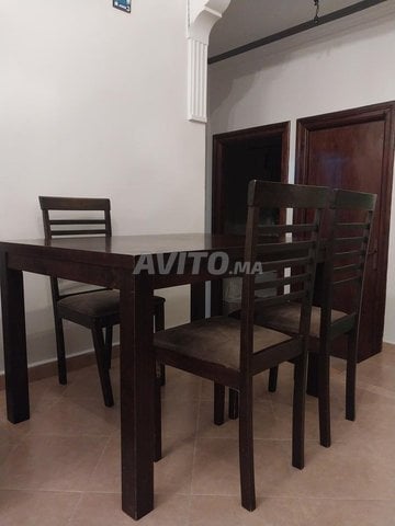 بيع طاولتين