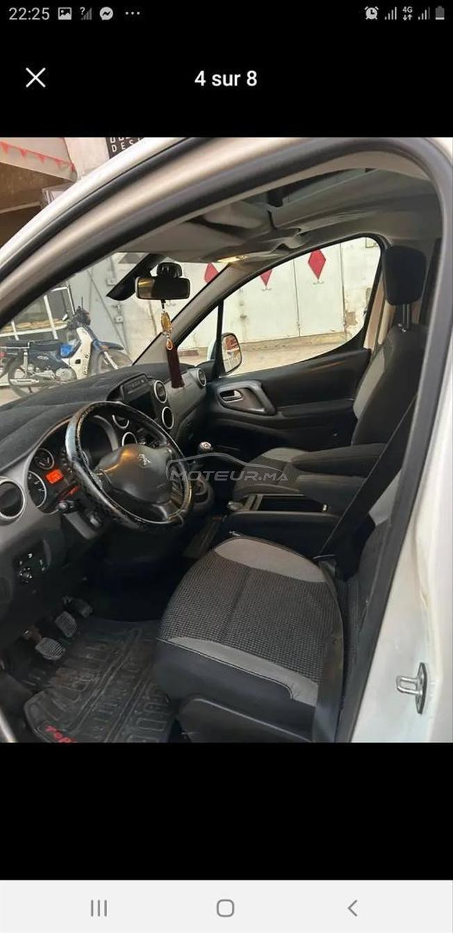 Peugeot Partner Diesel Manuelle 2019 à Oujda
