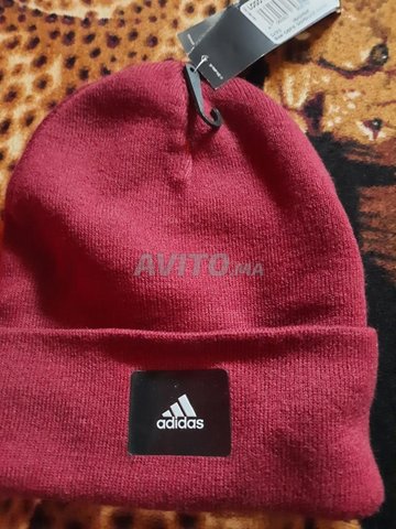 قبعة طاقية أديداس جديدة