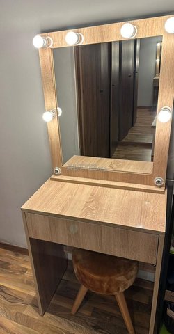 خزانة تصفيف مع مرآة MDF