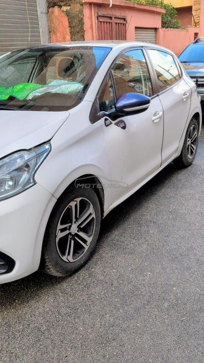 peugeot 208 a vendre 