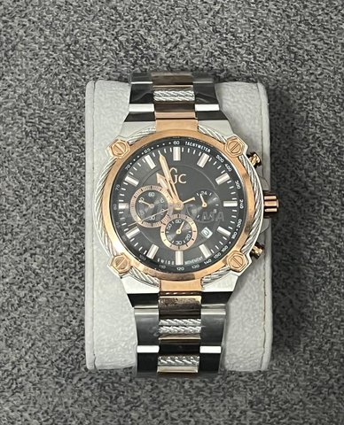MONTRE GUESS GC Y24002G2