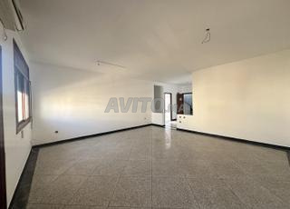 شقة مكاتب 110م شارع محمد الخامس