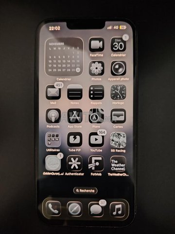 Iphone 13 256 GB Midnight et chargeur offert