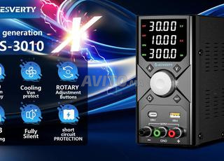 مزود طاقة تيار مستمر قابل للتعديل 30V10A
