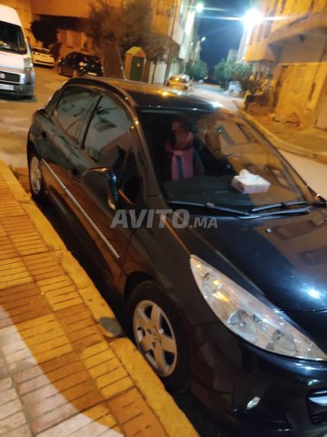 Peugeot 207 Diesel Manuelle 2012 à Meknès