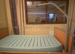 Lit médicalisé électrique