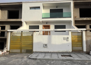 Villa 3 niveaux a el jaddia