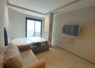 Studio neuf meublé centreville