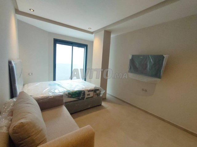 Studio neuf meublé centreville