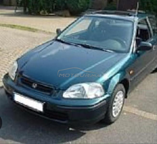 Honda Civic Essence Automatique 1997 à Casablanca