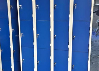 armoire vestiaire métallique