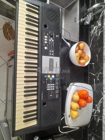 بيانو ياماها PSR E223