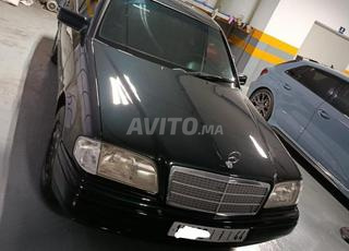 مرسيدس بنز C220 ديزل يدوية 1995 في تطوان