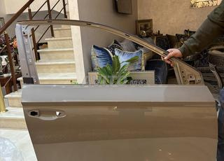 Vendre porte droite skoda karok