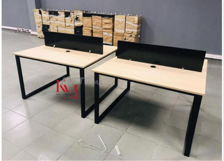 Fabrication de bureaux Bench 2 3 4 positions LL