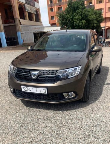داسيا لوغان بريستيج بحالة جيدة