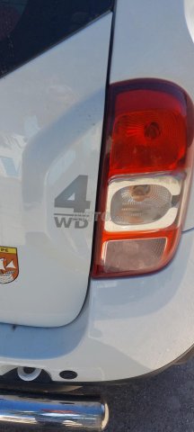 داسيا داستر ديزل بعلبة تروس يدوية 2016 في أكادير