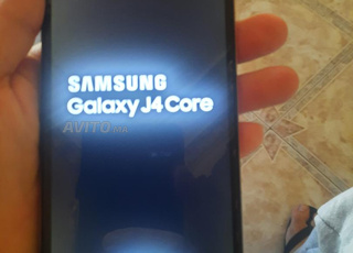 Samsung J4 Core