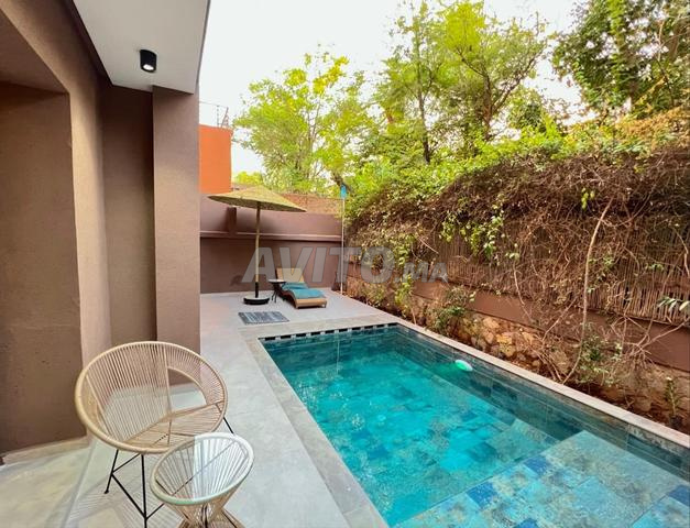 Suite de 4 chambres et piscine chauffée dans notre belle maison